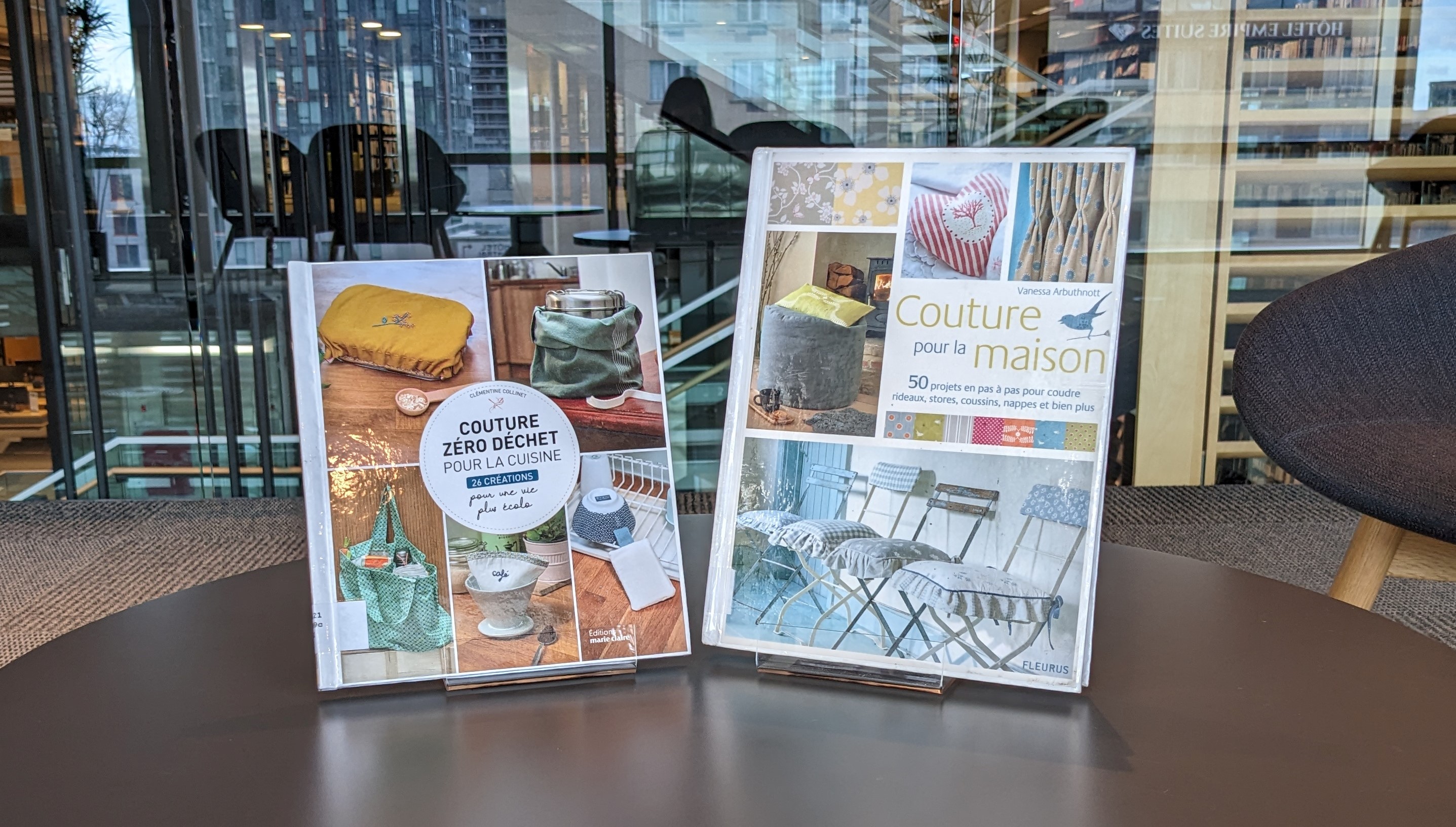 Deux livres : Couture zéro déchet pour la cuisine et Couture pour la maison
