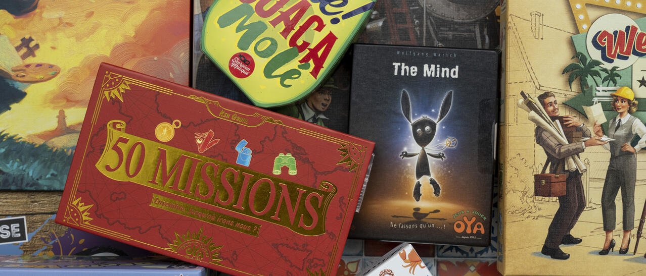 Boîtes de jeux de société