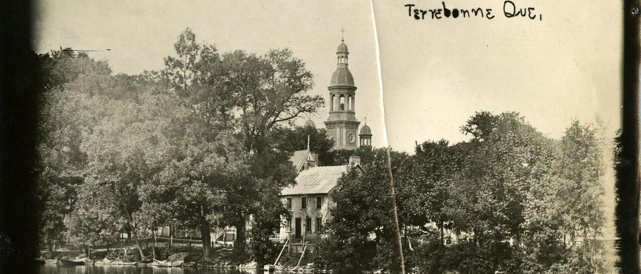 Vue de l'église Saint-Louis de Terrebonne