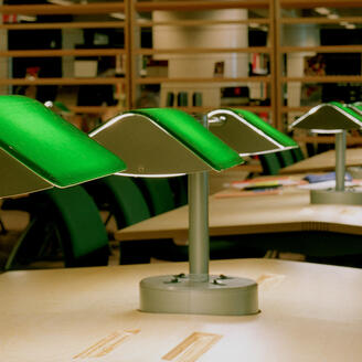 Salle de consultation de la Bibliothèque nationale (site Grande Bibliothèque)